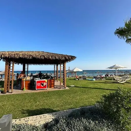 Iskelede Denize Sifir Havuzlu Sitede Loft 1+1 * Boghaz